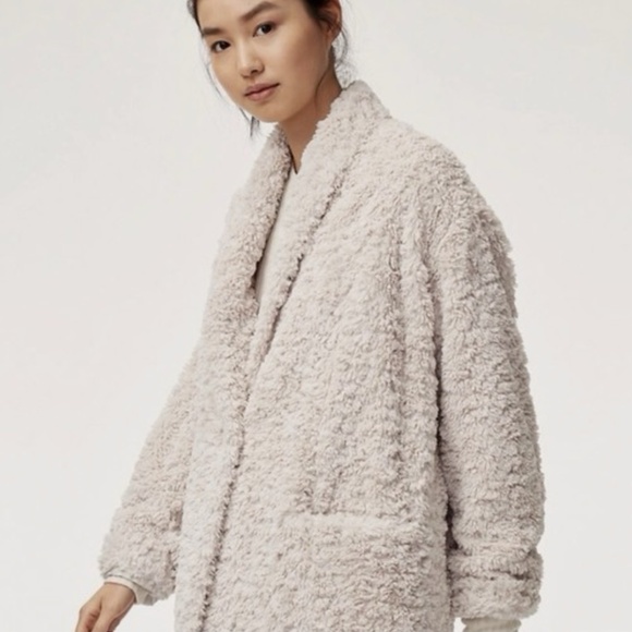 Aritzia Wilfred Free Grete Teddy Sherpa Faux Fur Cream Coat XS Cozy Quiet Luxury - Picture 2 of 9